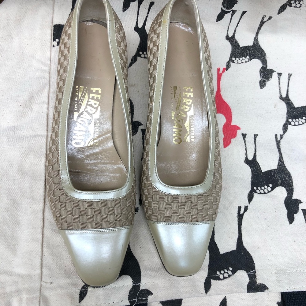 Ferragamo Pumps - image 1